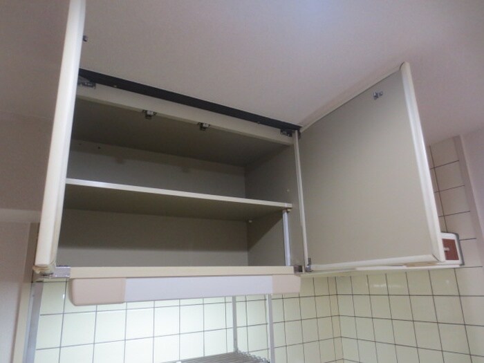 物件内観写真15　(収納)