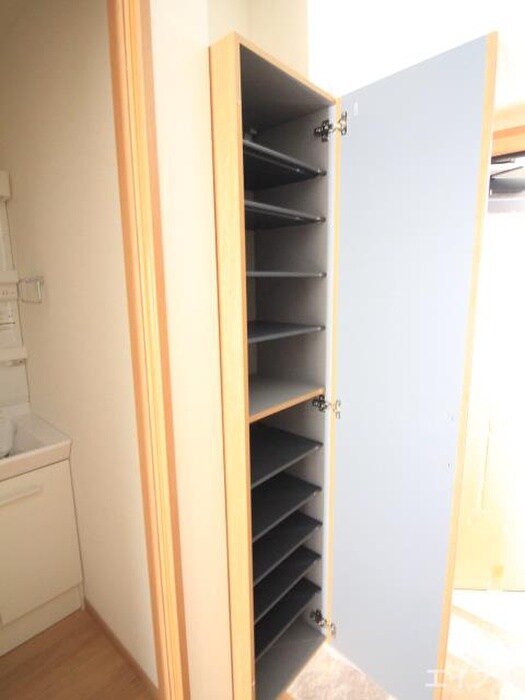 物件内観写真20　(靴箱)