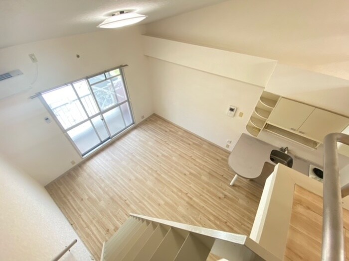 物件内観写真15　(居室)