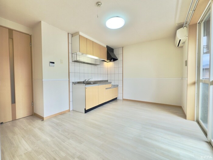 物件内観写真5　(居室)