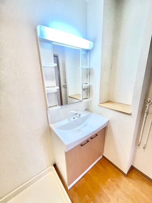 物件内観写真9　(洗面)