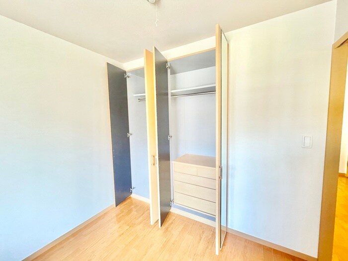 物件内観写真10　(収納)