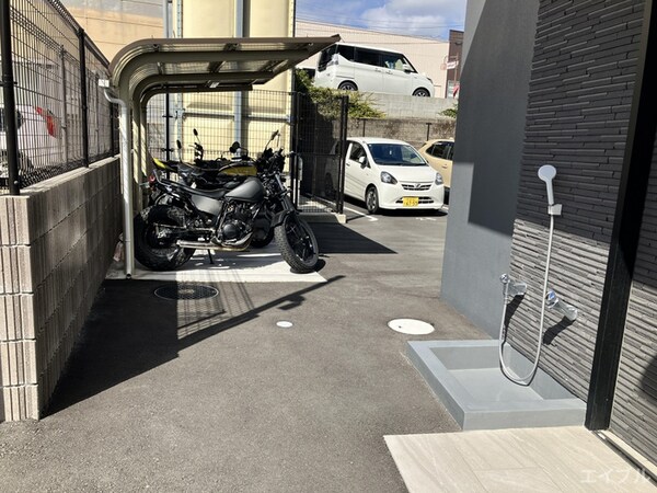 バイク置き場