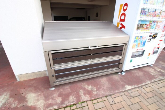 物件外観写真3　(建物設備)