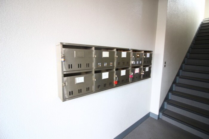 物件外観写真4　(建物設備)