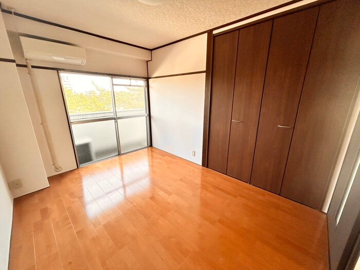 物件内観写真14　(居室)