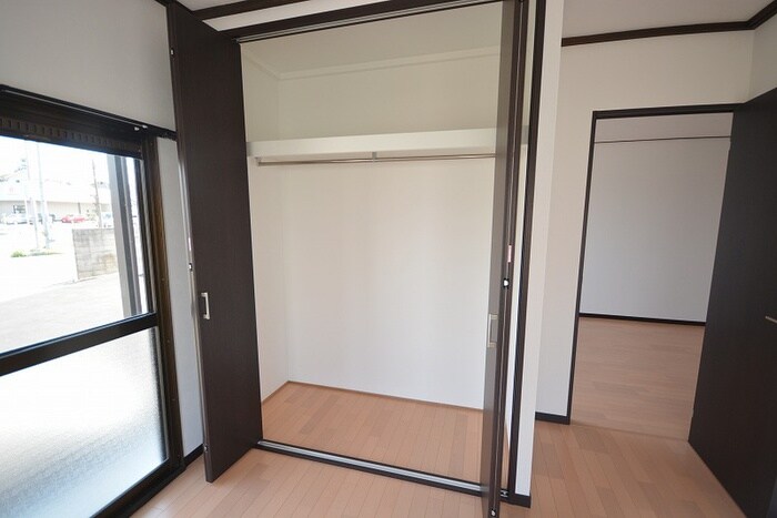 物件内観写真8　(収納)