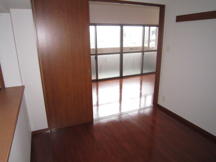 物件内観写真5　(居室)