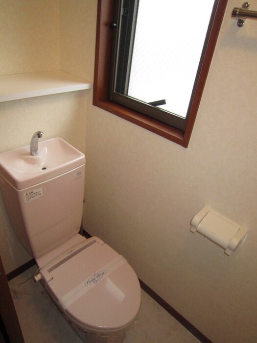 物件内観写真11　(トイレ)