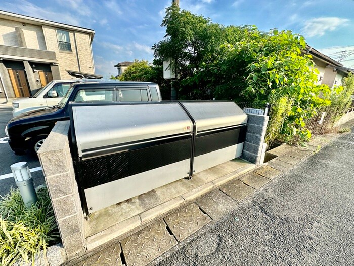 物件外観写真4　(建物設備)