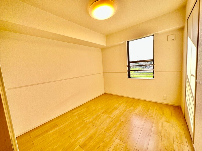 物件内観写真16　(内観写真)