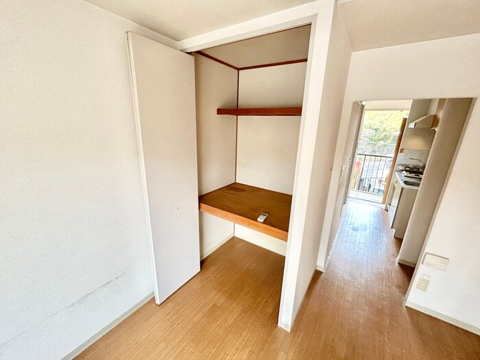 物件内観写真12　(収納)