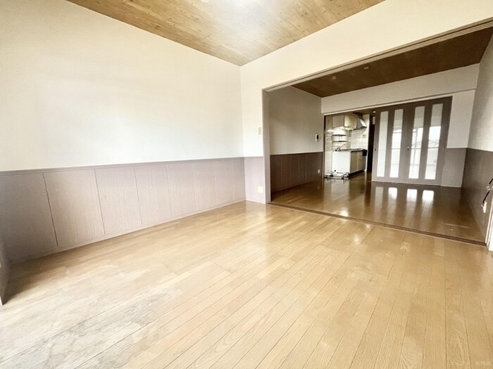 物件内観写真6　(居室)