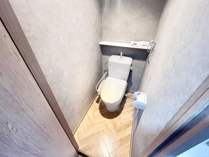 物件内観写真8　(トイレ)