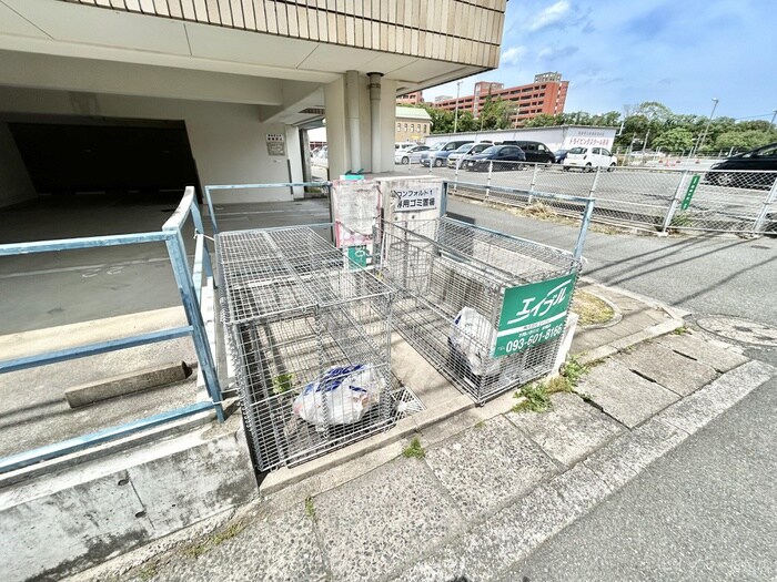 物件外観写真4　(建物設備)