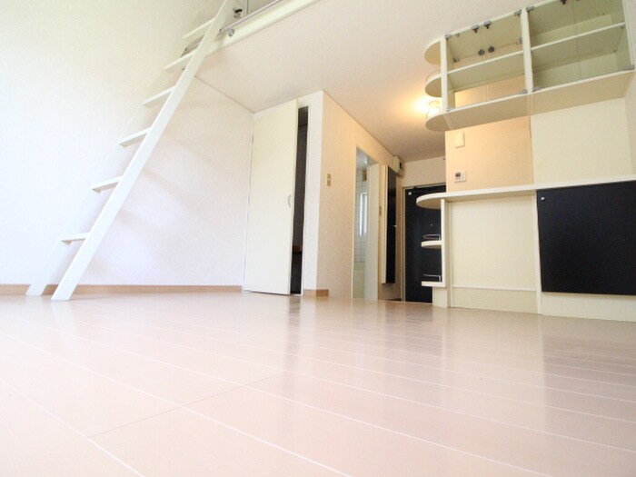 物件内観写真7　(居室)