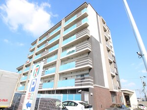 コンフォール シャトー外観写真