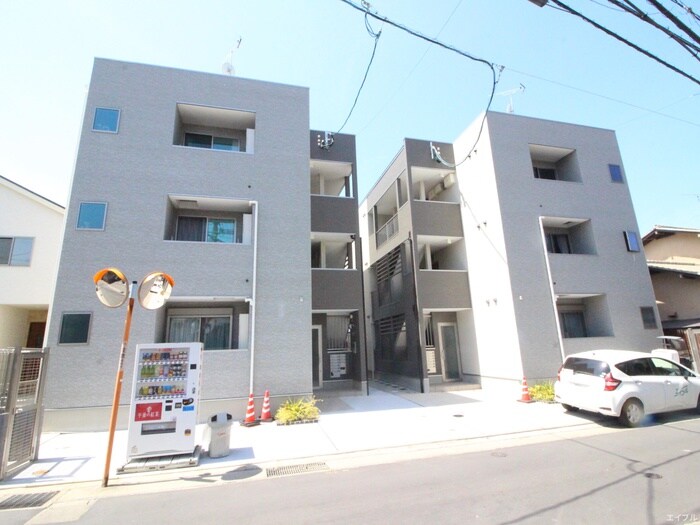 物件外観写真1　(外観写真)