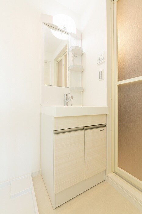 物件内観写真12　(洗面)