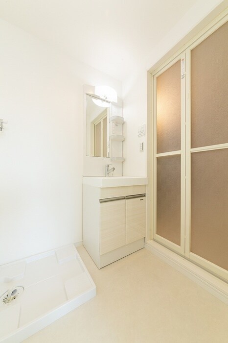 物件内観写真13　(洗濯機置場)