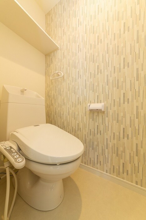 物件内観写真14　(トイレ)