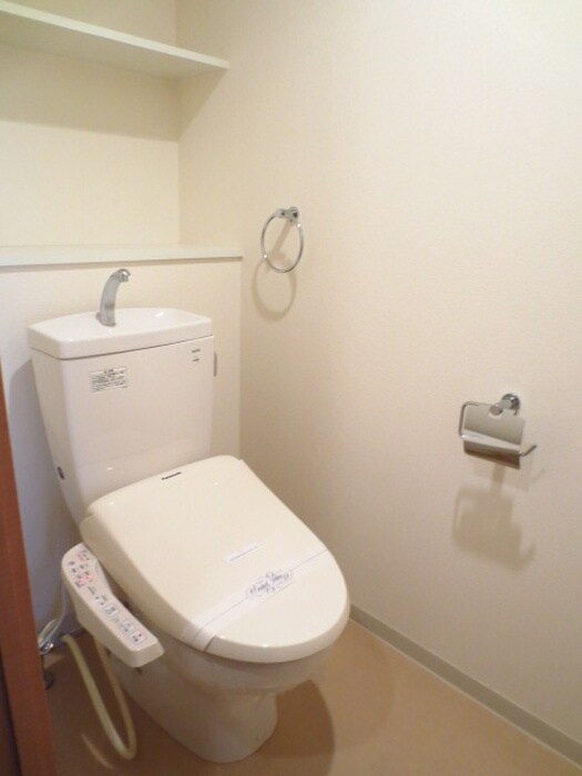 物件内観写真13　(トイレ)
