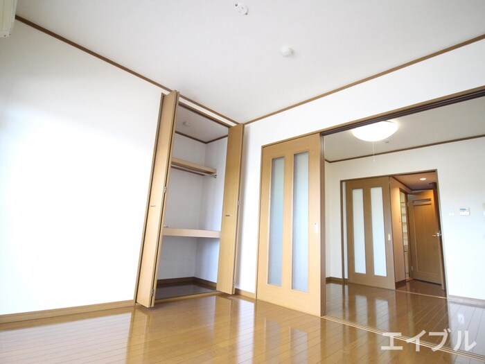 物件内観写真7　(居室)