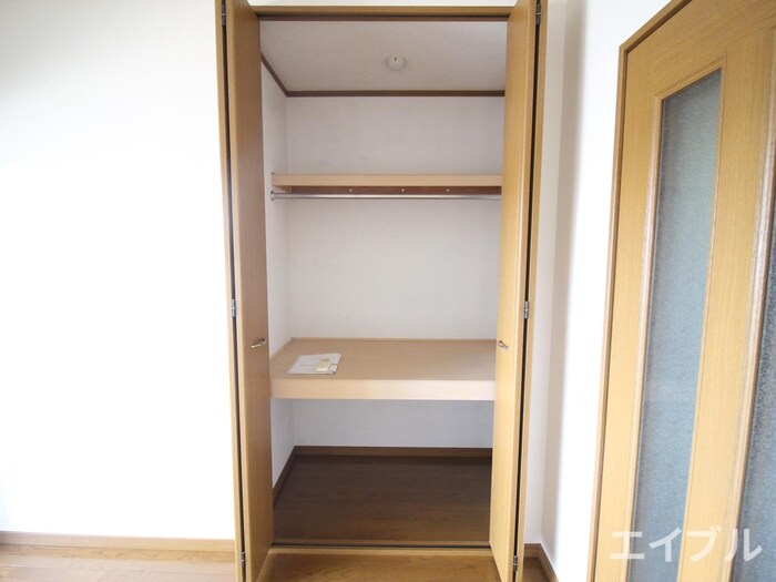 物件内観写真9　(収納)