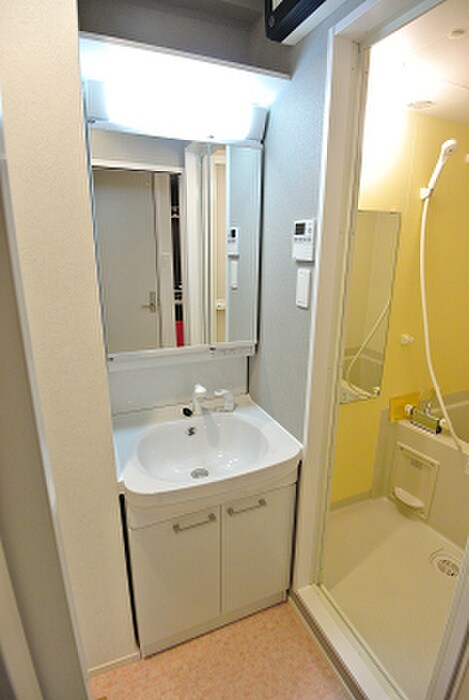 物件内観写真10　(洗面)