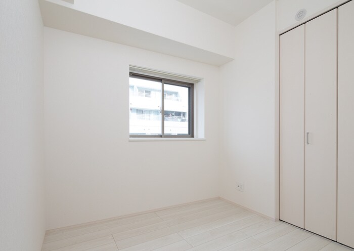 物件内観写真13　(居室)