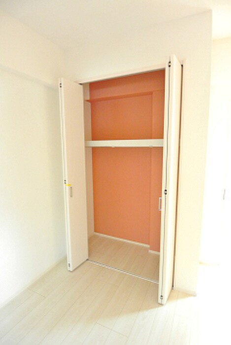 物件内観写真15　(収納)