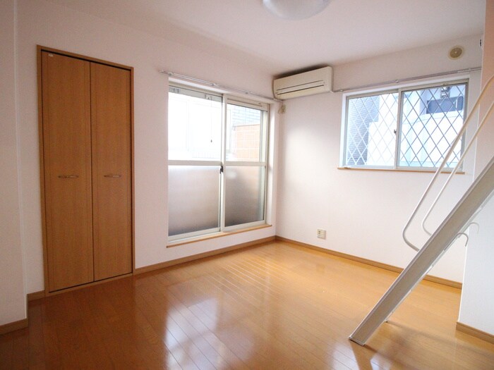 物件内観写真6　(居室)