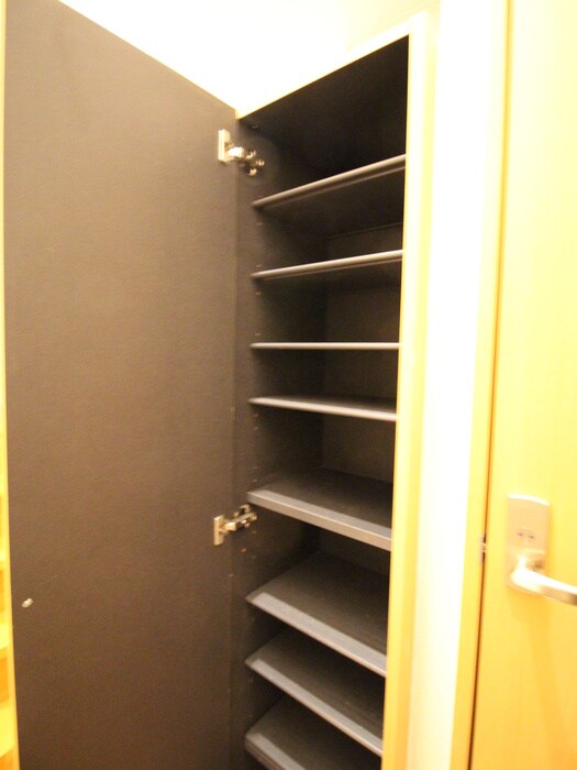 物件内観写真18　(靴箱)