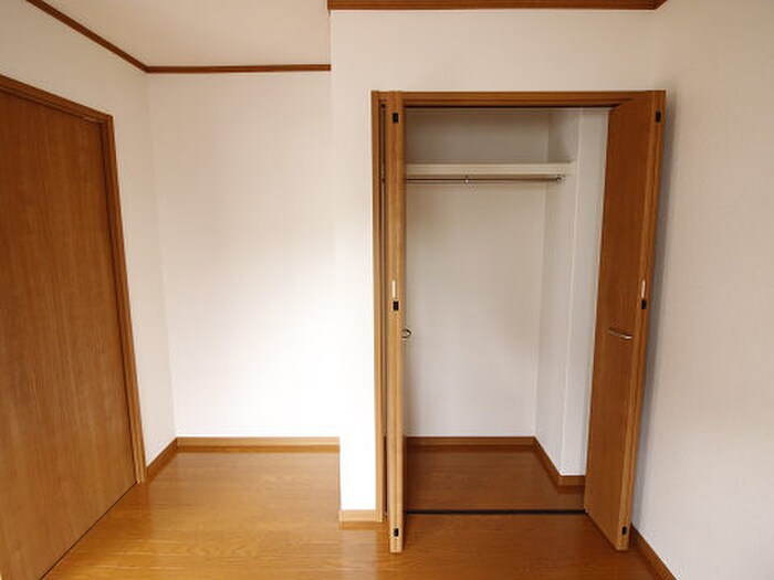 物件内観写真8　(収納)