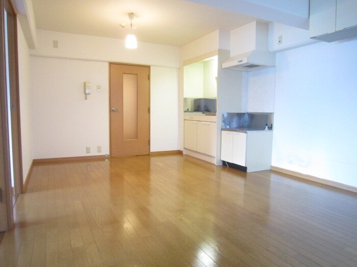 物件内観写真6　(居室)