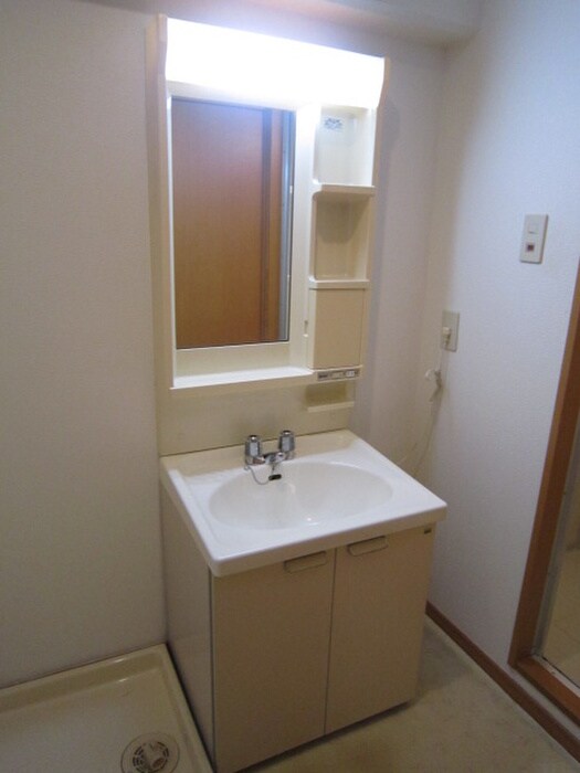 物件内観写真10　(洗面)