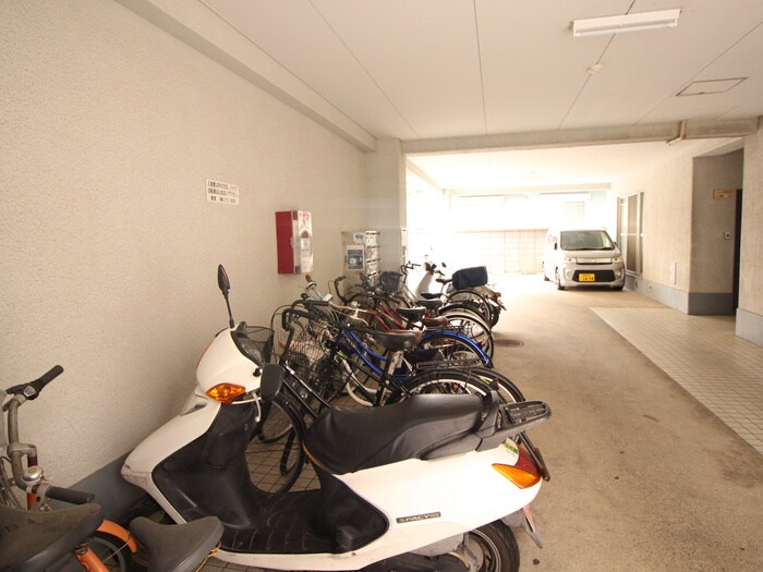 井駒ハイツの駐輪場