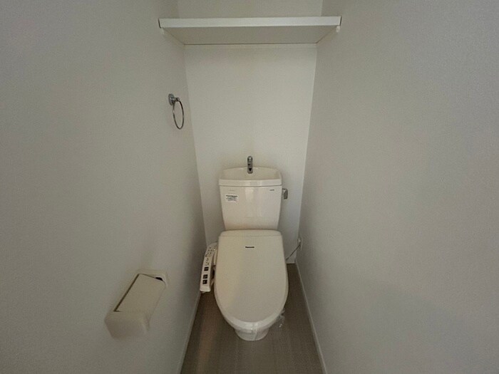 物件内観写真9　(トイレ)