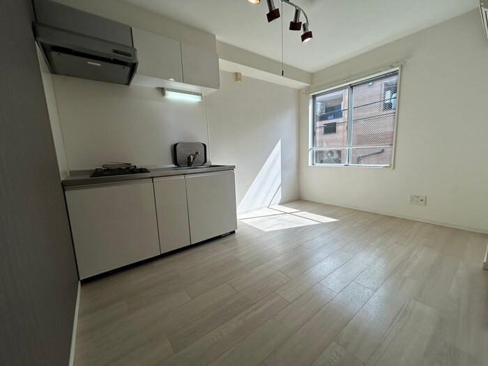 物件内観写真11　(居室)