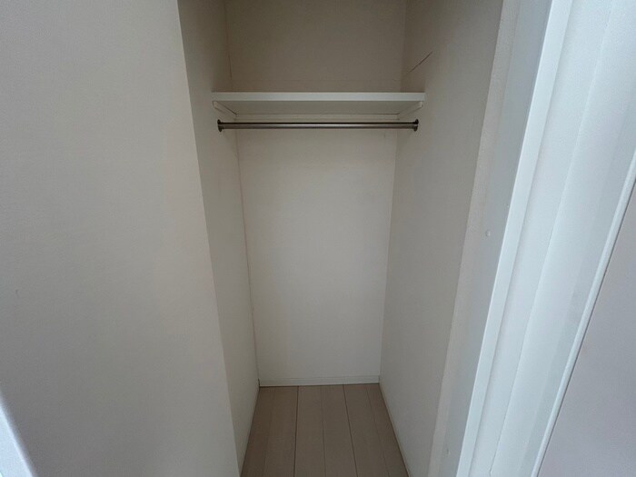 物件内観写真16　(収納)