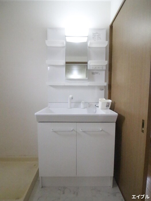 物件内観写真12　(洗面)