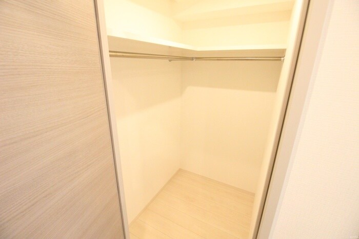 物件内観写真15　(収納)