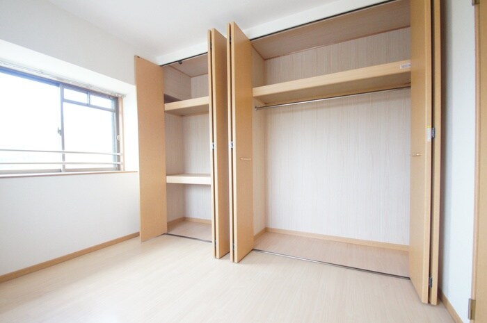 物件内観写真9　(収納)