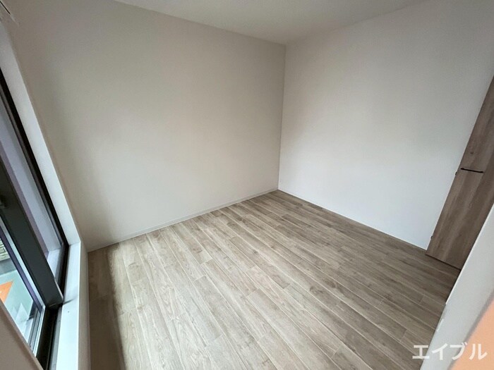 物件内観写真10　(居室)