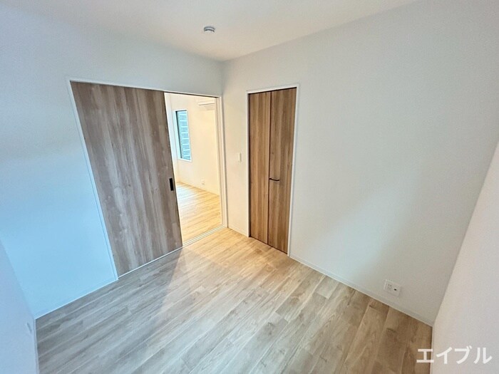 物件内観写真19　(居室)