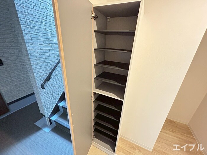 物件内観写真22　(靴箱)