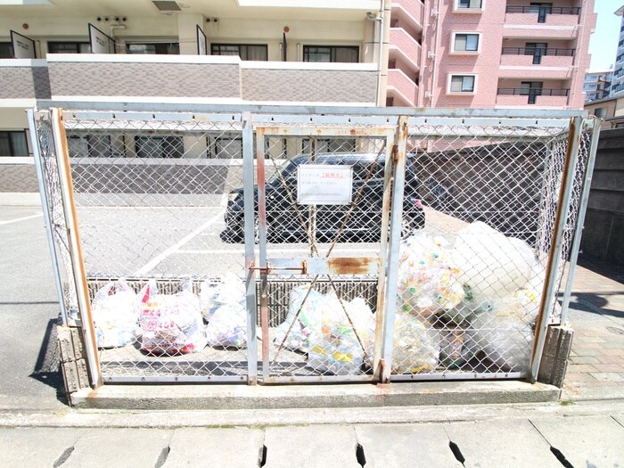 物件外観写真6　(建物設備)