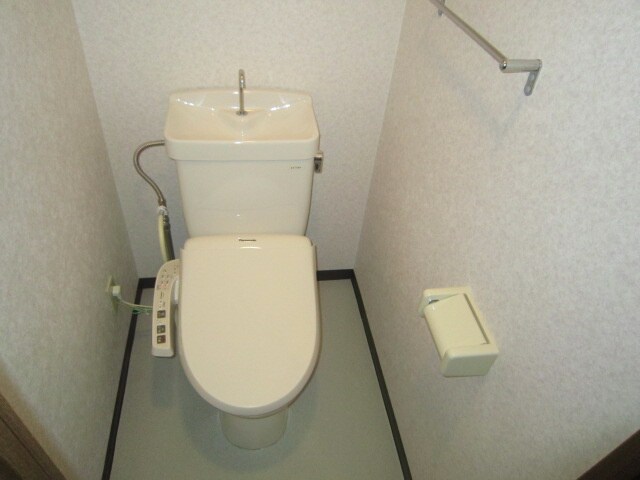 物件内観写真11　(トイレ)