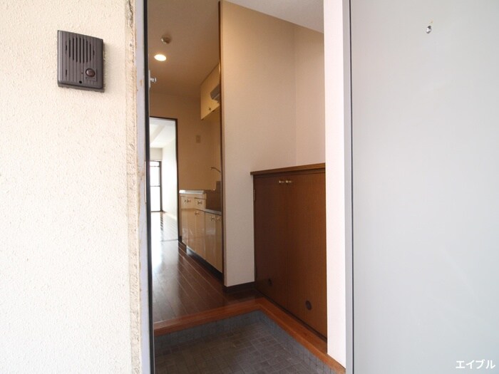 物件内観写真19　(玄関)