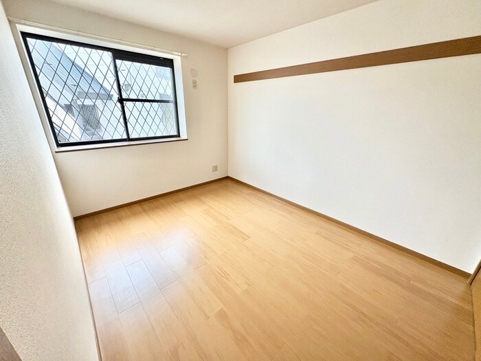 物件内観写真17　(居室)